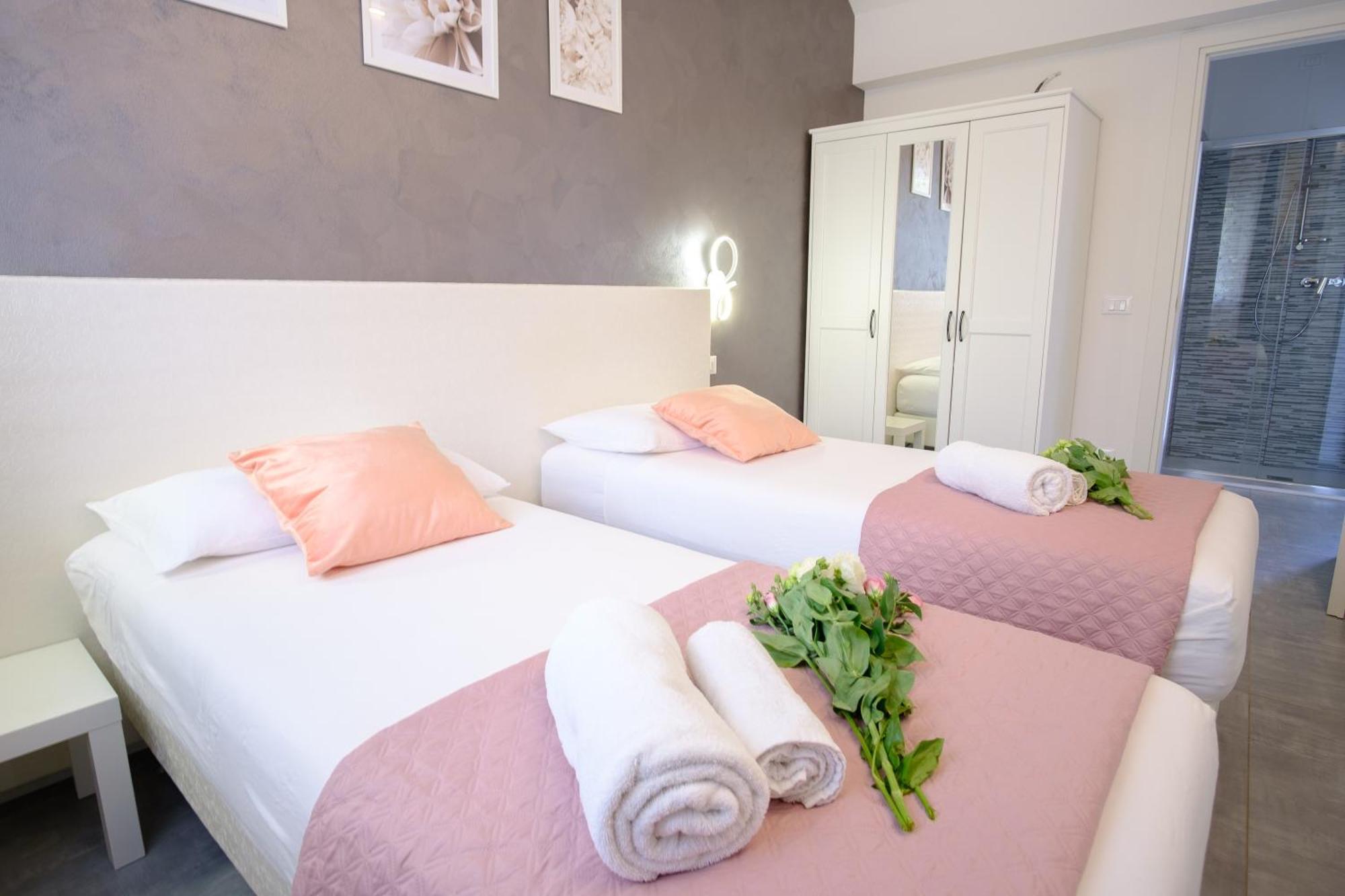 Residence La Torre Appartamento Flower Free Parking بادوفا المظهر الخارجي الصورة